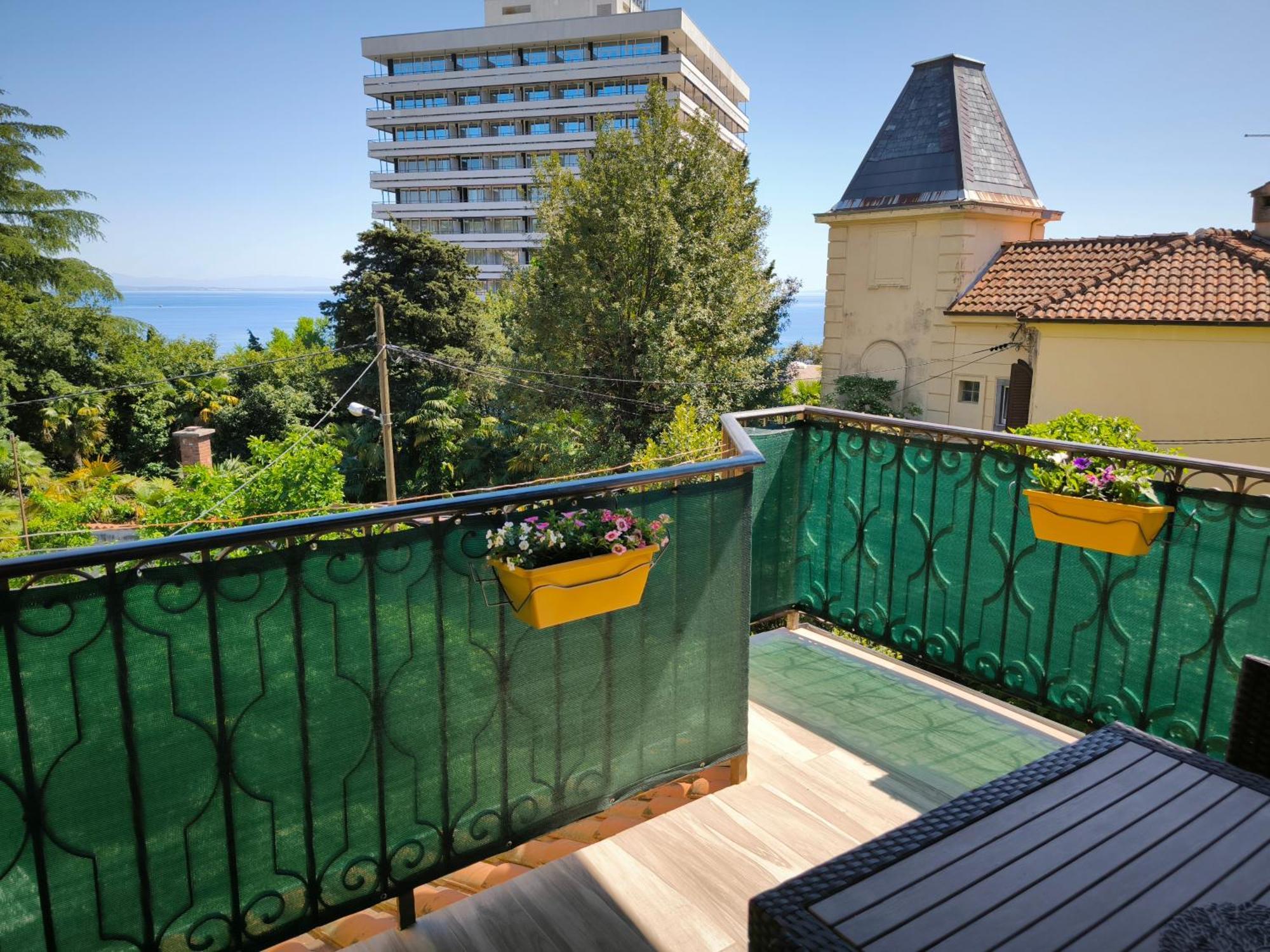Apartment Matea Opatija Extérieur photo