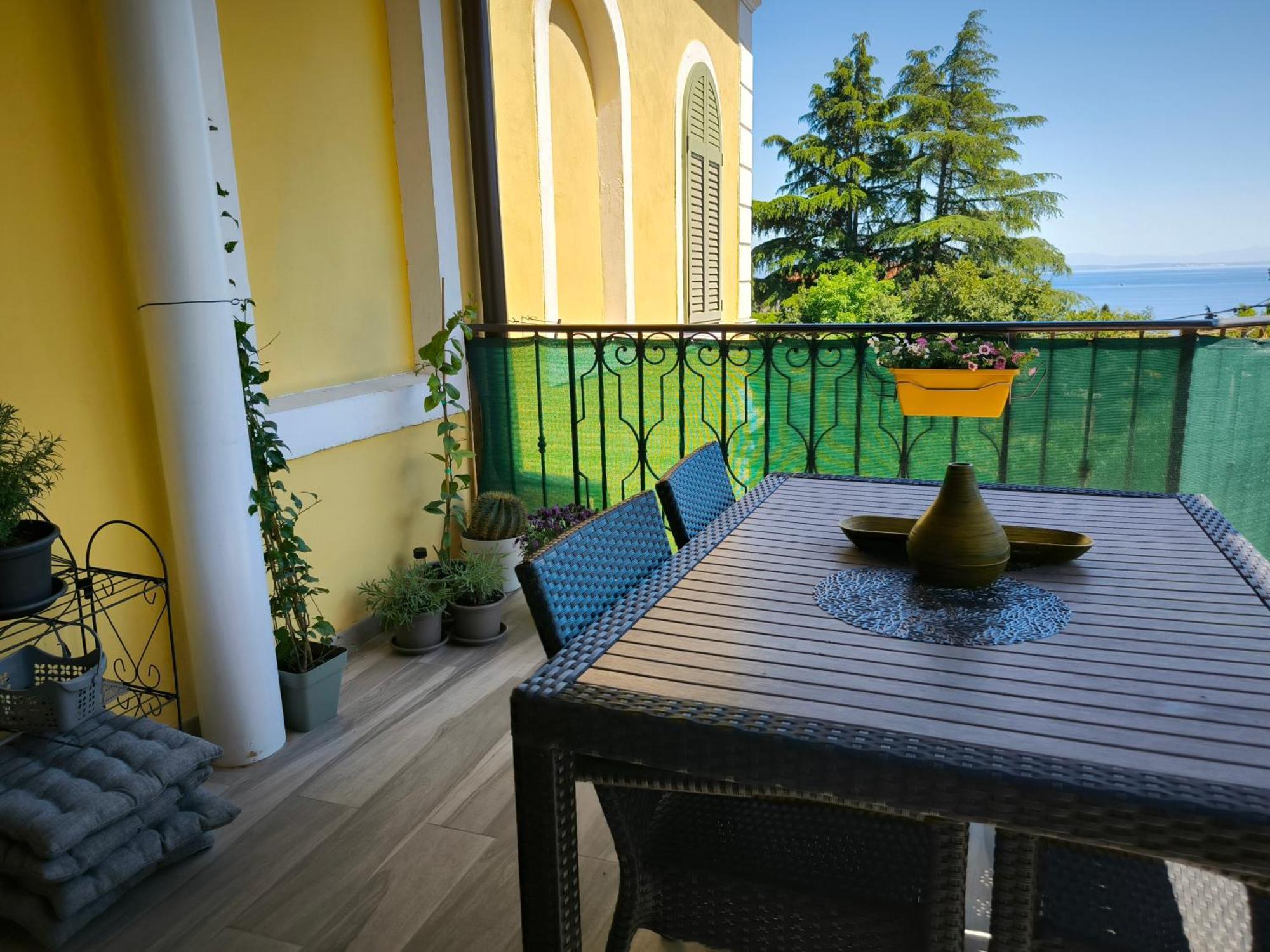 Apartment Matea Opatija Extérieur photo